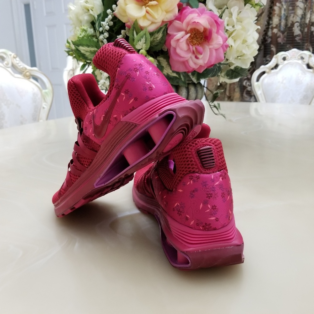 Nike Women's Shox Gravity Shoes - Picture 4 of 8